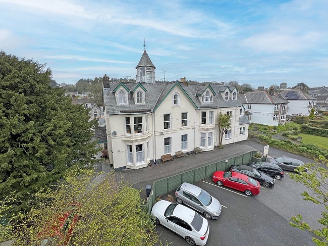 Large Cornish care home sold to local owner