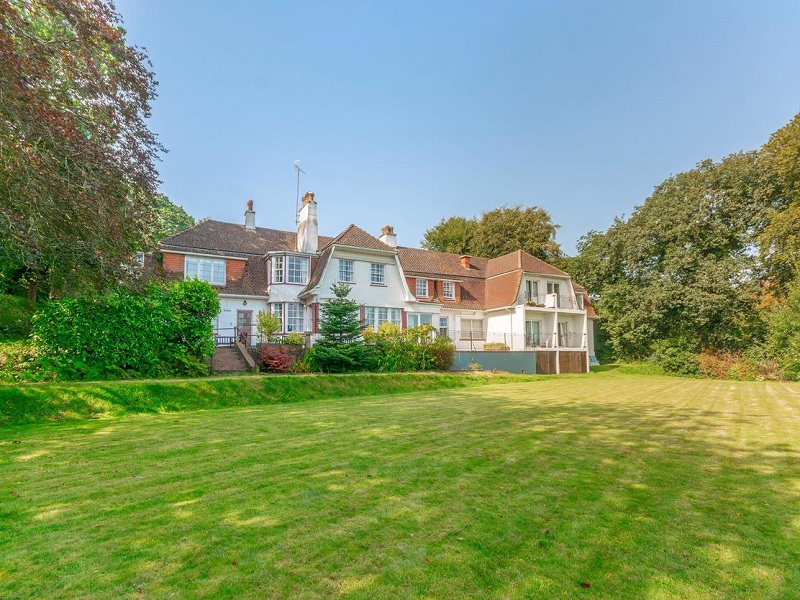 Devon care home sold to first-time buyer