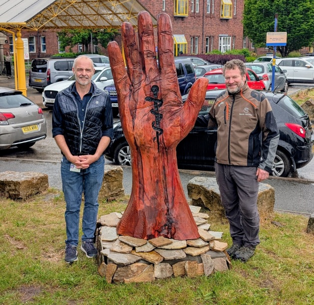 New sculpture unveiled at Wrexham Maelor Hospital