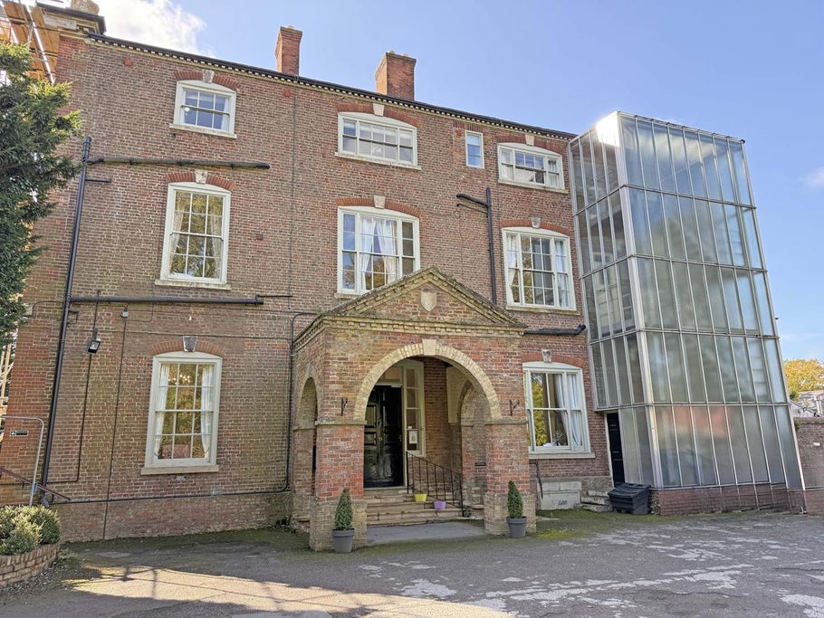 Greenline Healthcare expands into the elderly care home market