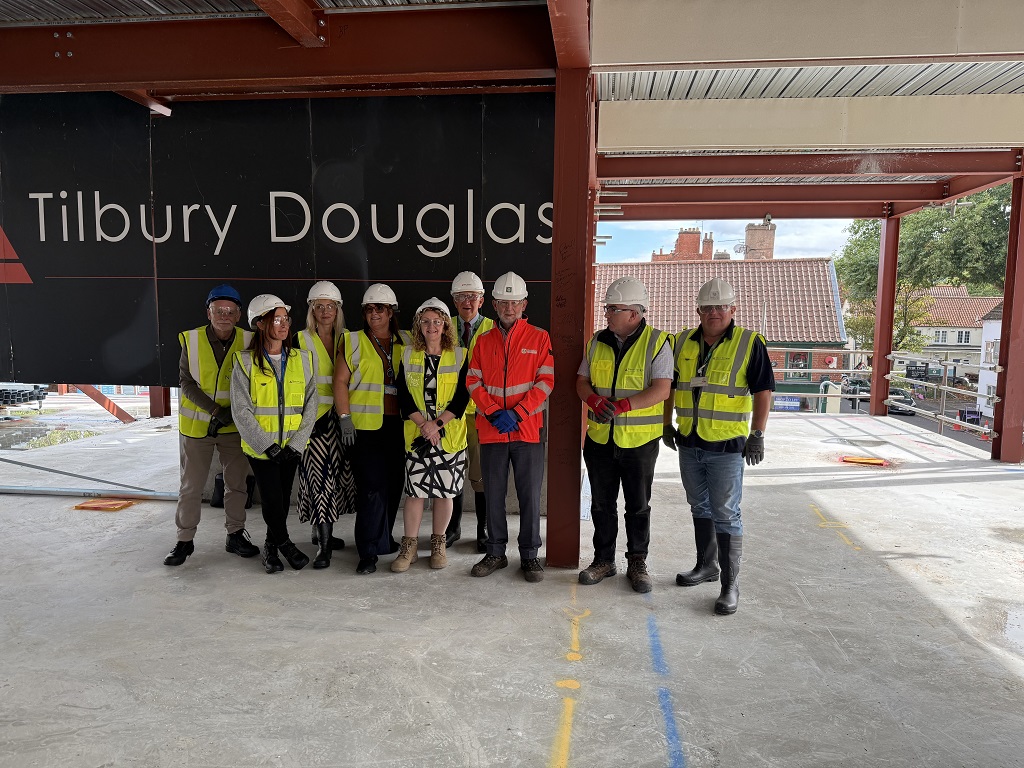 Steel-signing ceremony held at Newgate Street Health & Wellbeing Hub